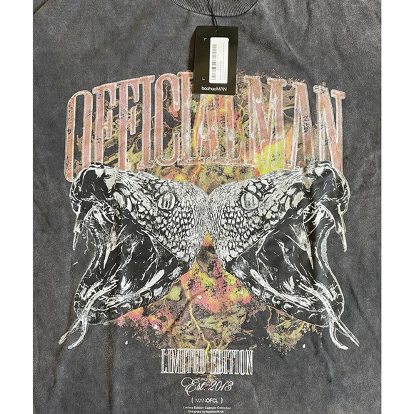 Boohoo Man Official Man Mens XL Graphic Tee Shirt Gray Foil Extended Neck NWT M9 - Picture 6 of 8